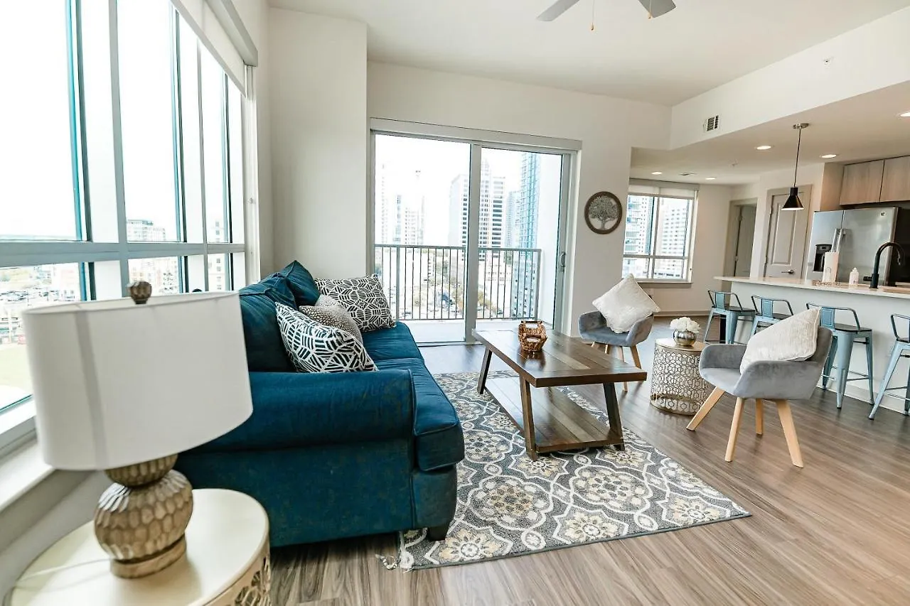 2Br Fully Furnished Apartment Uptown - Boa Stadium Apts Charlotte